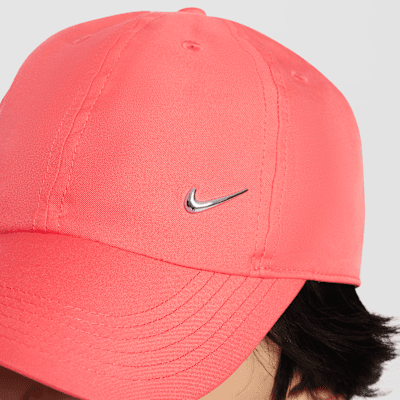 Nike Dri-FIT Club unstrukturierte Metall-Swoosh-Cap für Kinder