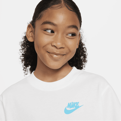 Nike Sportswear Older Kids' (Girls') Boxy T-Shirt. Nike UK