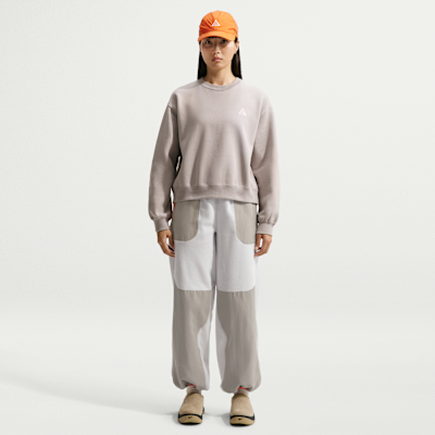 Nike ACG 'Tuff Fleece' Women's Therma-FIT Crew-Neck Sweatshirt