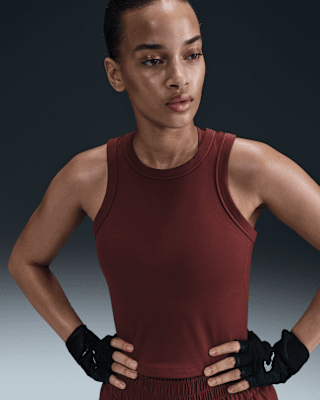 Женские  Nike One Fitted Dri-FIT Cropped Tank Top