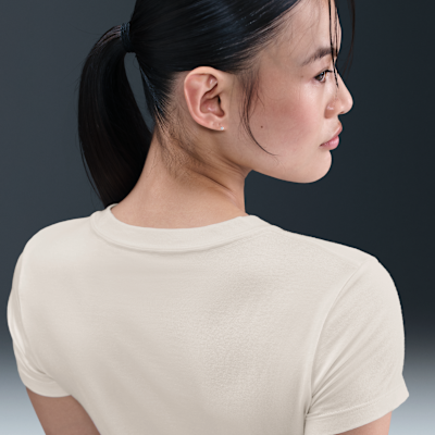 Nike Sportswear Chill Knit Women's Slim T-Shirt