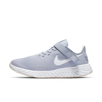 nike revolution 4 flyease women's running shoe