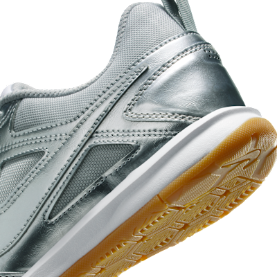 Nike Gato LV8 Big Kids' Shoes