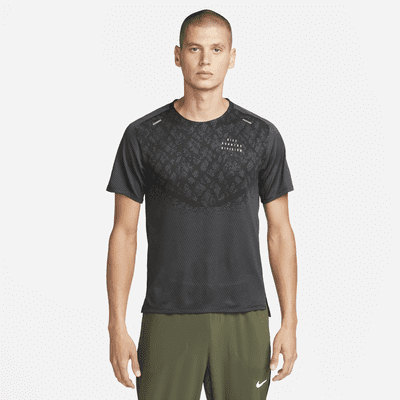 Ontmoedigen aanklager zoete smaak Nike Dri-FIT ADV Run Division TechKnit Men's Short-Sleeve Running Top. Nike  UK