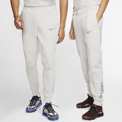 nike athletic joggers