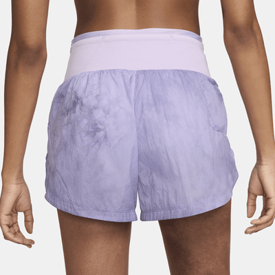 Nike Trail Repel-Laufshorts mit Slip und mittelhohem Bund für Damen (ca. 7,5 cm)