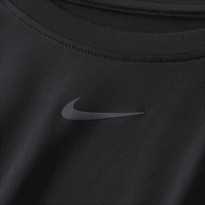 Nike One Classic Dri-FIT kortermet overdel til dame (Plus Size)