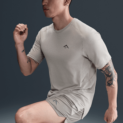 Nike Solar Chase Men's Dri-FIT ADV Short-Sleeve Running Top