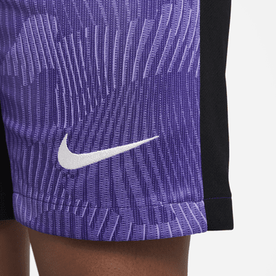 Shorts de fútbol Nike Dri-FIT del Liverpool FC alternativo 2023/24 Stadium para niños talla grande