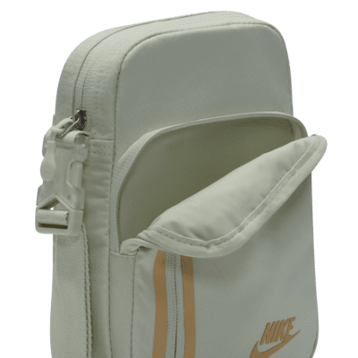 Nike Premium Cross-Body Bag (4L)