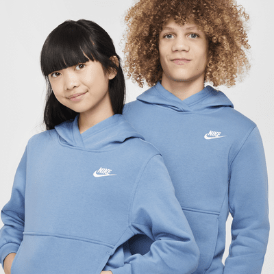 Nike Sportswear Club Fleece-pullover-hættetrøje til større børn