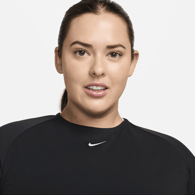 Nike Pro Dri-FIT rövid szabású, hosszú ujjú női felső (plus size méret)