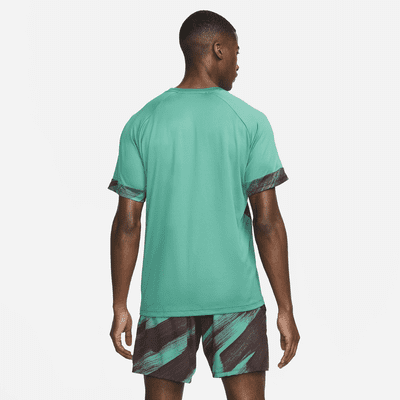 Playera de entrenamiento de manga corta para hombre Nike Dri-FIT Sport Clash