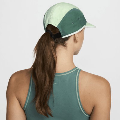 Nike Dri-FIT Fly strukturálatlan Swoosh sapka