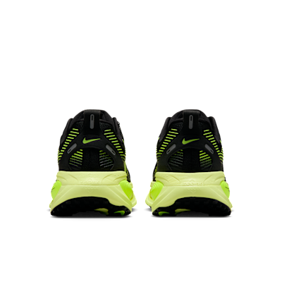 Nike Vomero 18 女款路跑鞋