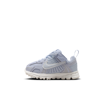 Nike Vomero 5