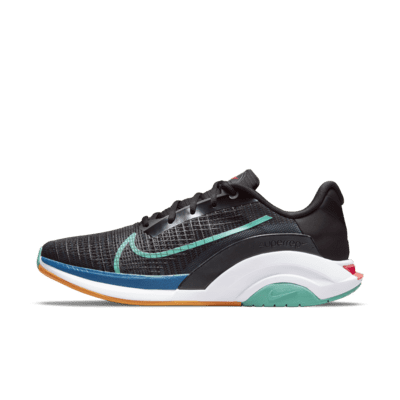 Nike ZoomX SuperRep Surge 男款Endurance Class 鞋款。Nike TW
