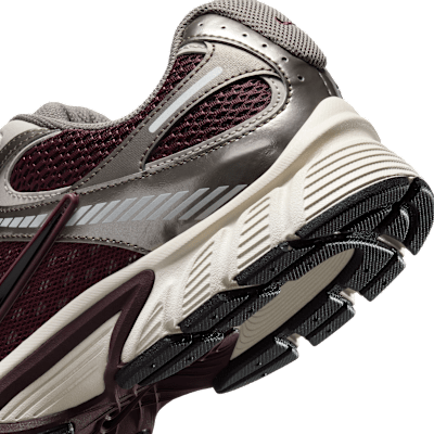 ナイキ V5 RNR メンズシューズ