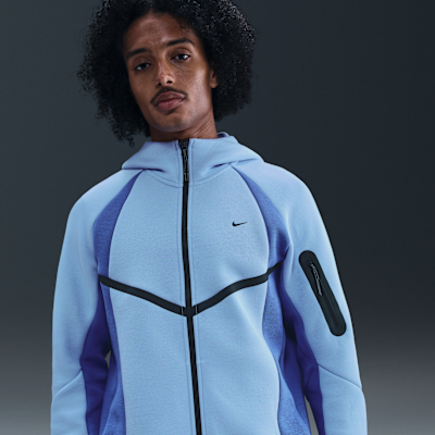 Nike Tech