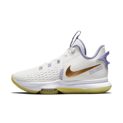 LeBron Witness 5 Basketball Shoes. Nike AU