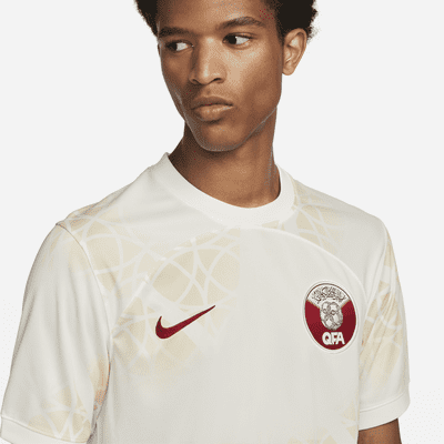 Qatar 2022/23 Stadium Away Men's Nike Dri-FIT Football Shirt. Nike CH