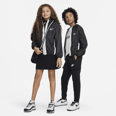 Nike Outdoor Play Big Kids' Oversized Woven Jacket. Nike JP
