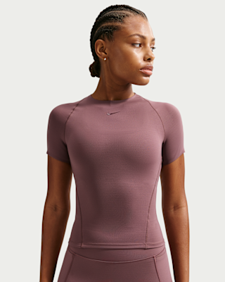 Женские шорты Nike Universa Dri-FIT Short-Sleeve Top