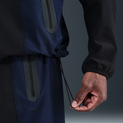 Nike Tech Men's Dri-FIT Woven Colour-Block Windrunner Oversized Jacket