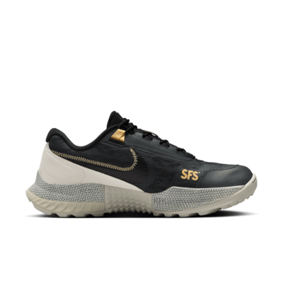 Tenis para el aire libre Elite para hombre Nike React SFB Carbon Low