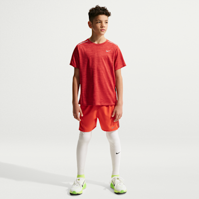 Κοντομάνικη μπλούζα Nike Miler Dri-FIT για μεγάλα παιδιά