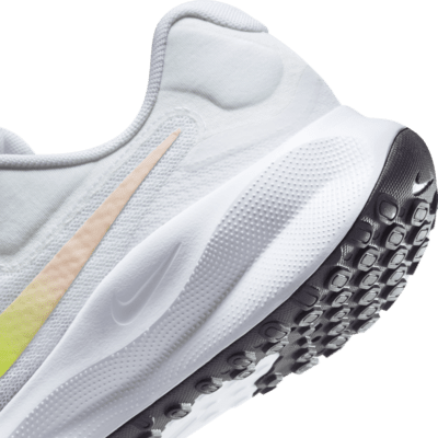 Tenis de correr en pavimento para mujer Nike Revolution 7