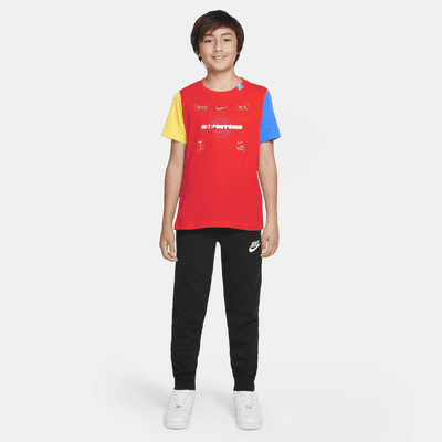 Nike Sportswear Big Kids' (Boys') T-Shirt