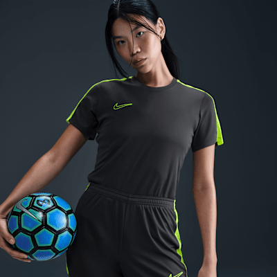 Shorts da calcio Nike Dri-FIT Academy 23 – Donna