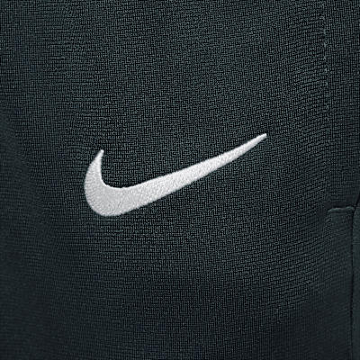 Chelsea F.C. Strike Younger Kids' Nike Dri-FIT Football Knit Tracksuit