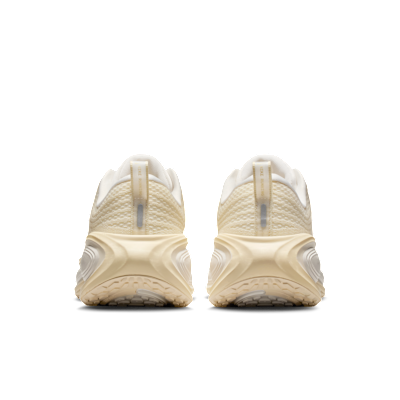 Nike Vomero Plus hardloopschoenen voor dames (straat)