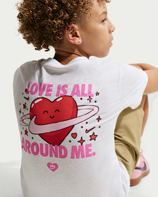 Детская футболка Nike Sportswear Big Kids'