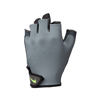 Nike Essential