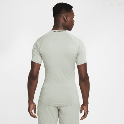 Pánské přiléhavé fitness tričko Dri-FIT Nike Pro s krátkým rukávem