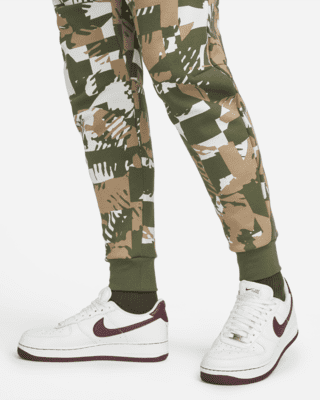 nike tech fleece camo sweatpants