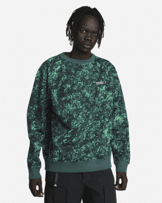 Nike ACG Therma-FIT Tuff Fleece Crew. Nike.com