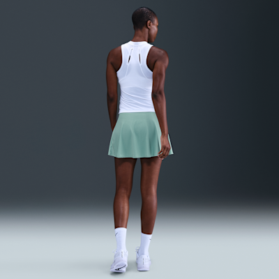 Falda de tenis Dri-FIT corta con volantes para mujer Nike Victory