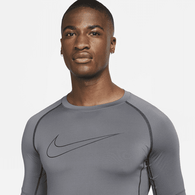 Nike Pro Dri-FIT Men's Tight-Fit Short-Sleeve Top