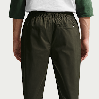 Nike Club Men's Woven Tapered Pants