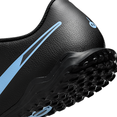 Nike Tiempo Legend 10 Club Turf Low-Top Soccer Shoes