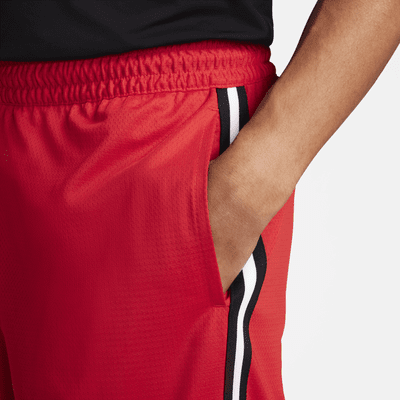 Shorts de básquetbol Dri-FIT de 15 cm para hombre Nike DNA