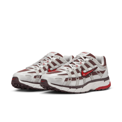 Chaussure Nike P-6000