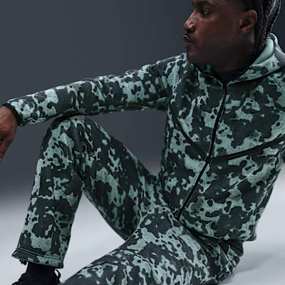 Nike Tech Men's Open-Hem Fleece Camo Pants