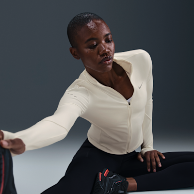 Nike Swift Capa intermedia de running con cremallera completa Dri-FIT - Mujer