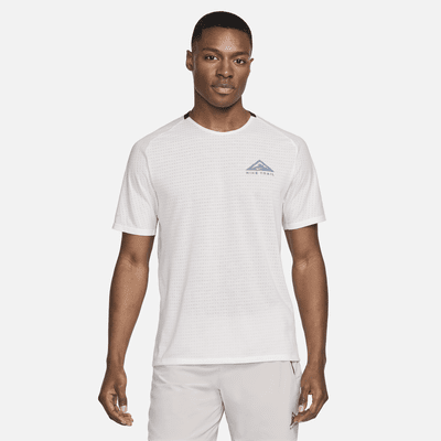 Nike Trail Solar Chase Nike Dri-FIT Kurzarm-Laufoberteil für Herren