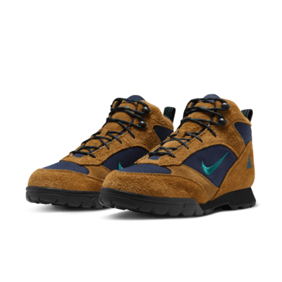 Nike acg hot sale walking boots